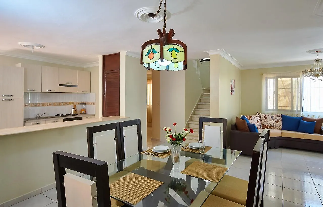 Villa Zunilda Santo Domingo 0*,
